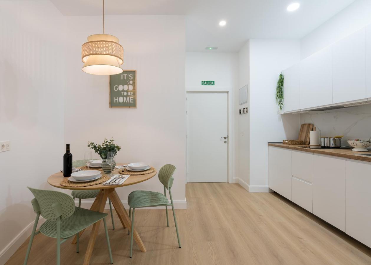 Kaixo Bilbao Apartments Exterior photo